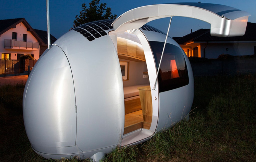 This-Spacecraft-Like-Micro-Home-Will-Amaze-Sci-Fi-Fans-3
